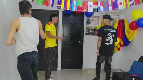 voyeurism_guys online show from June 2026 10:58:02 PM