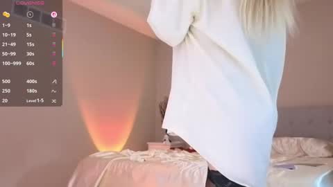 Sunshiny online show from September 2025 03:13:02 PM