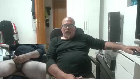 Snapshot of vuda77 chatting on March 2026 07:57:02 PM oscar online show from March 2026 07:57:02 PM