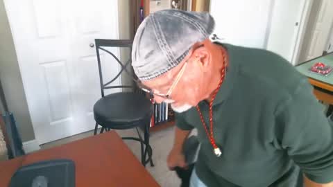 Vueuorme online show from December 2024 06:53:02 PM