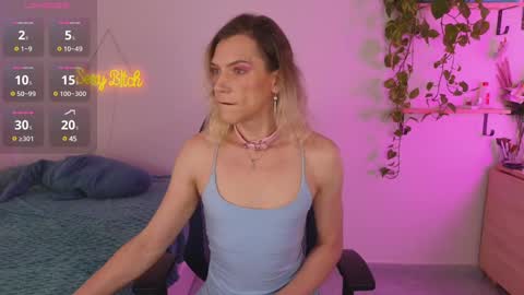 Vikky online show from March 2025 01:14:02 PM