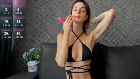 vvalkyriee online show from September 2025 01:12:02 PM