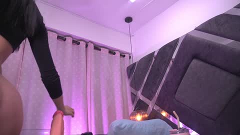 Snapshot of vvioleta_ chatting on January 2025 06:05:02 AM Violeta online show from January 2025 06:05:02 AM