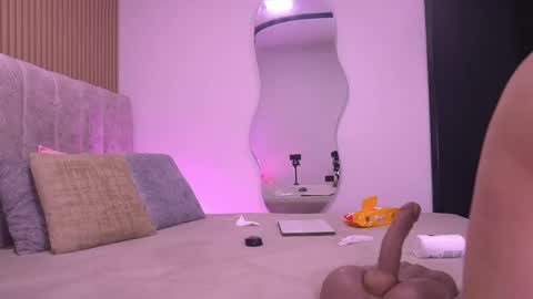 Violeta online show from April 2026 03:10:02 AM