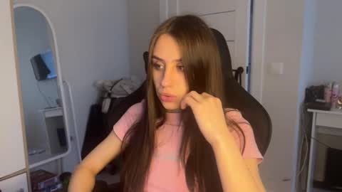 Arina online show from March 2026 10:07:02 AM