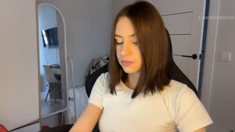 Arina online show from June 2026 11:47:02 AM