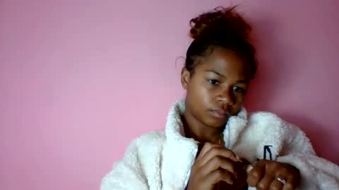 vynarahot online show from July 2026 05:44:02 AM