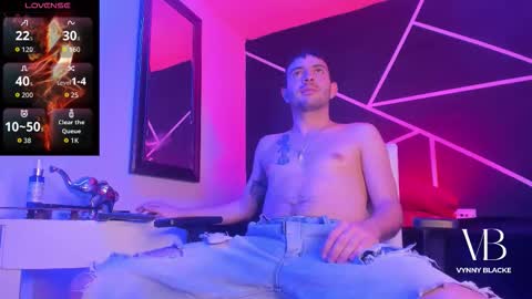 Vynny Blacke online show from November 2025 08:41:02 PM