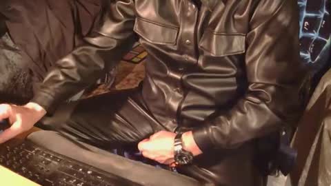 waaaooow online show from February 2026 07:57:02 PM