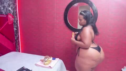 waleska   online show from December 2025 12:55:02 PM