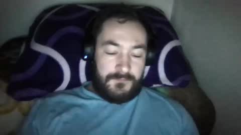 Snapshot of wally792 chatting on January 2025 05:15:02 AM Vali online show from January 2025 05:15:02 AM