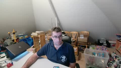 Snapshot of wammes85 chatting on December 2024 09:02:01 PM wammes online show from December 2024 09:02:01 PM