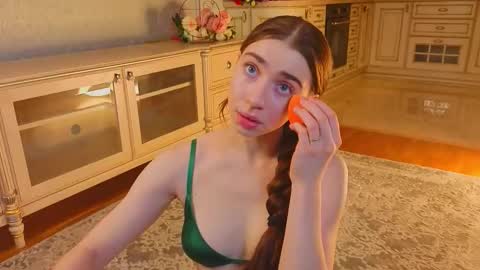 hello guys im Lilian online show from November 2025 03:05:01 AM