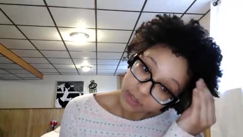 wanderlustgaal online show from February 2026 01:29:01 PM