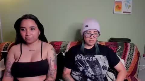 Waningrose  Lu online show from February 2025 05:48:02 AM