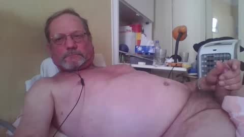 Snapshot of wanky357 chatting on September 2025 12:05:02 PM Tibo Love online show from September 2025 12:05:02 PM