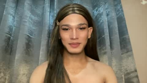 Snapshot of wanna_bewithyouxxx chatting on July 2026 02:40:02 PM LIZA online show from July 2026 02:40:02 PM