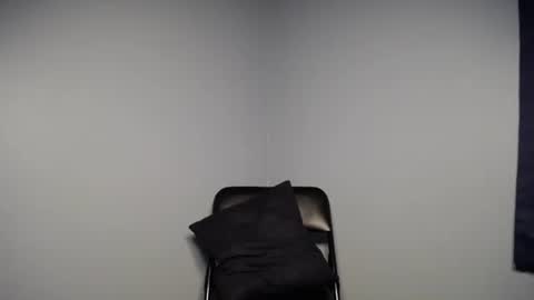 wannaplay1025 online show from March 2026 01:00:01 AM