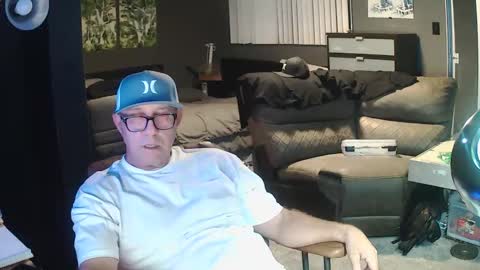 inittogetitin online show from November 2025 02:34:02 AM