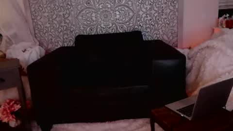 wantmymantofukme online show from November 2025 04:59:01 AM