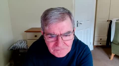 wanttobefree90 online show from April 2026 09:21:01 AM