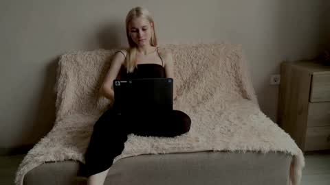 wanttodeep online show from December 2025 07:03:02 AM