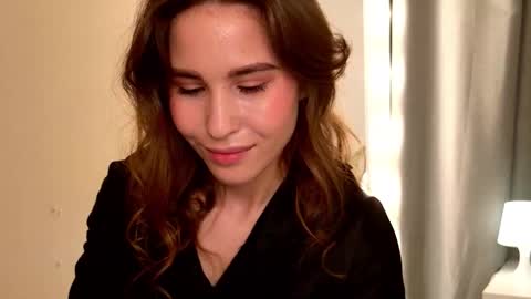 Milana online show from November 2025 09:37:02 PM