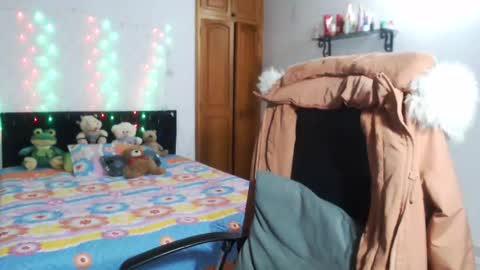 Snapshot of warrior_xena chatting on February 2025 07:13:01 PM warrior_xena online show from February 2025 07:13:01 PM