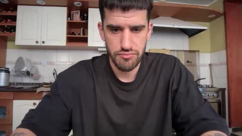 Snapshot of wat___sapbody chatting on November 2025 06:08:01 PM wearetwo online show from November 2025 06:08:01 PM