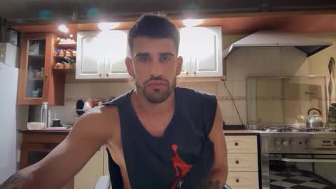 Snapshot of wat___sapbody chatting on November 2025 06:05:02 AM wearetwo online show from November 2025 06:05:02 AM