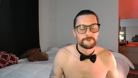 Snapshot of watersports25 chatting on January 2026 03:33:01 AM Sunny online show from January 2026 03:33:01 AM