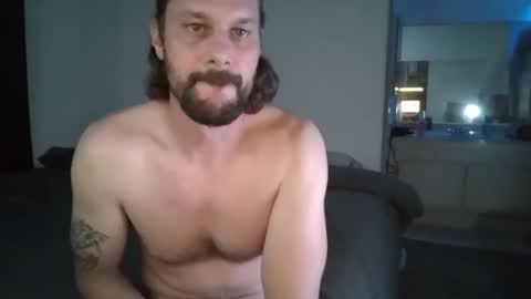 Snapshot of watersports25 chatting on February 2026 02:38:02 AM Sunny online show from February 2026 02:38:02 AM