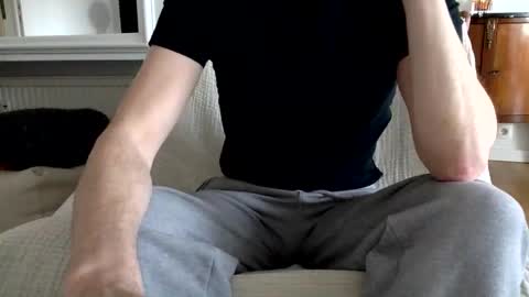 wave3210 online show from April 2026 05:30:02 PM