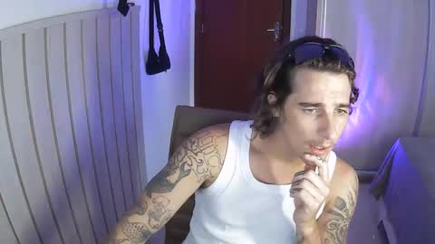 wave_boyy online show from April 2026 10:49:02 AM