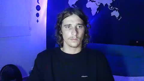 wave_boyy online show from April 2026 01:59:02 AM