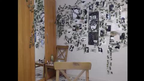 Mina online show from October 2025 07:12:01 PM