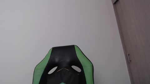 Trixie 3 online show from March 2026 04:02:02 PM