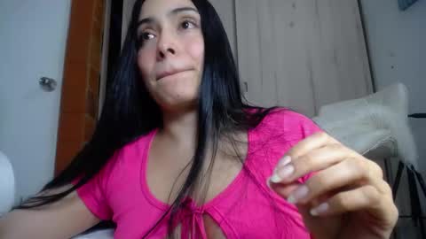 we_we77 online show from September 2025 09:31:02 PM