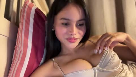 Maggie online show from December 2025 05:18:02 PM