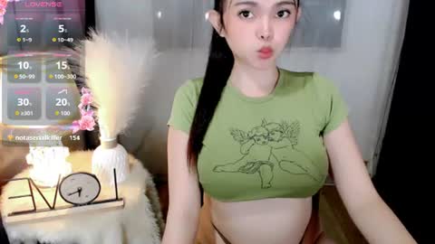 Snapshot of webcum_mami chatting on June 2026 01:27:01 AM mami abby online show from June 2026 01:27:01 AM
