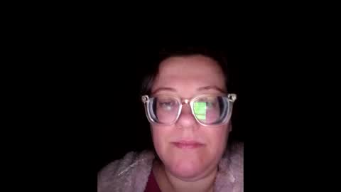 Marina online show from December 2025 10:03:01 PM