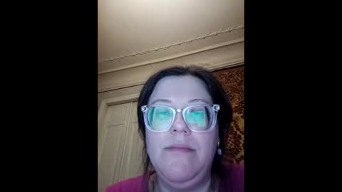 Snapshot of webgirl2 chatting on April 2026 08:22:01 PM Marina online show from April 2026 08:22:01 PM