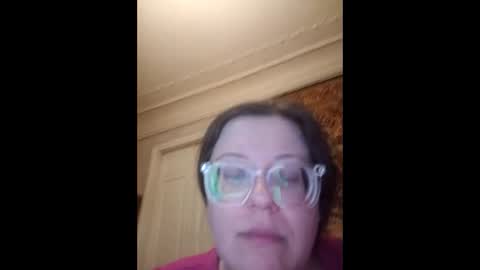 Snapshot of webgirl2 chatting on April 2026 06:02:02 PM Marina online show from April 2026 06:02:02 PM
