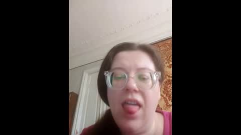 Snapshot of webgirl2 chatting on May 2026 01:26:02 PM Marina online show from May 2026 01:26:02 PM