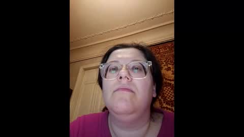 Snapshot of webgirl2 chatting on May 2026 09:00:02 PM Marina online show from May 2026 09:00:02 PM