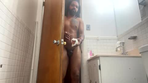 WeDaShit Come Vibe with me . online show from March 2026 02:31:02 PM