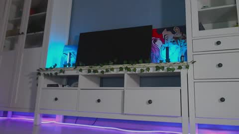  moon  online show from December 2024 04:26:01 PM