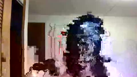 weenskir online show from April 2026 08:17:02 PM