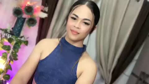 Hi Im LOVIE Please dont forget to follow and thumbs up me online show from February 2026 06:56:01 PM