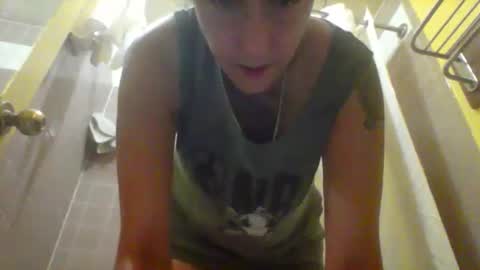 Snapshot of weluvwoman84 chatting on October 2025 11:38:01 PM RiZZA and MiKE online show from October 2025 11:38:01 PM